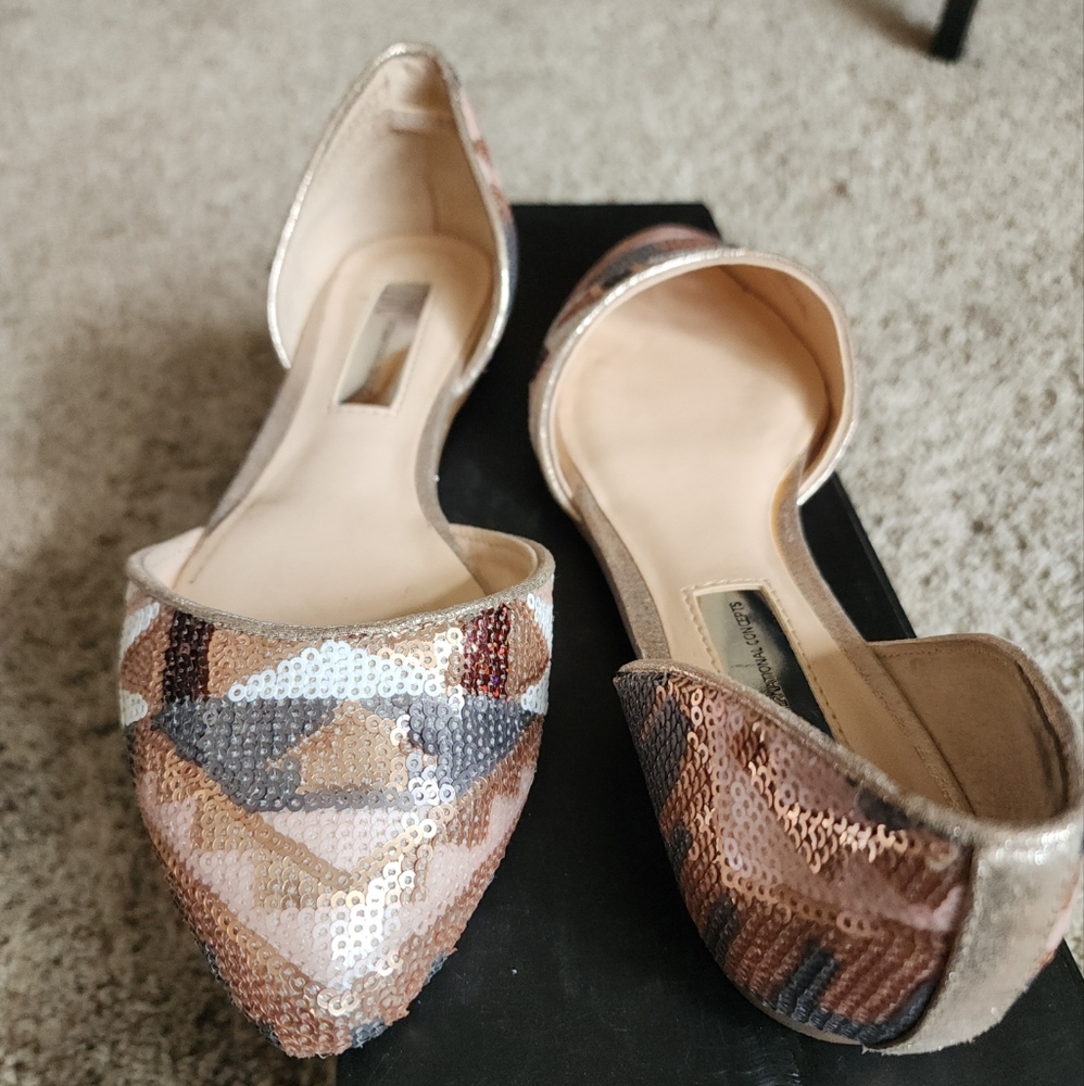 I.N.C. Shoes Womens 5.5 Rockstud Pointed Toe Flats in Dusty Metalic